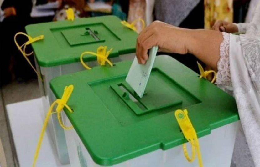 آزاد کشمیر: بلدیاتی انتخابات کے پہلے مرحلے میں کس نے میدان مارا؟