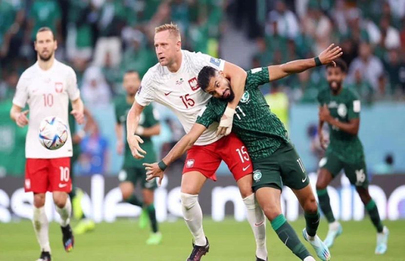 فیفا ورلڈ کپ؛ پولینڈ نے سعودی عرب کو 2 گول سے شکست دے دی