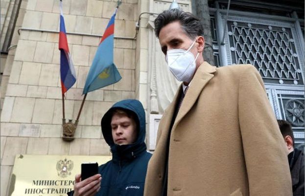 امریکی سفیر