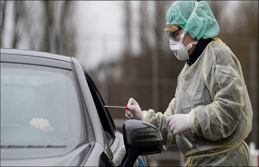 شہر میں پہلا ڈرائیو تھرو کرونا ٹیسٹ سینٹر قائم کردیا گیا ہے جس کے ذریعے گاڑی میں بیٹھے بیٹھے ٹیسٹ لیا جائے گا۔