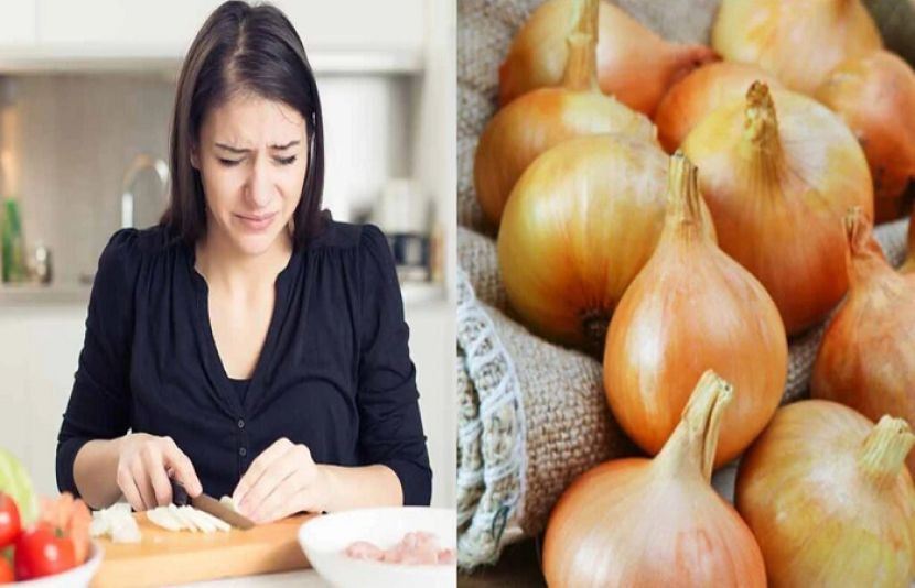 پیاز کاٹتے ہوئے آنکھوں کو آنسووں سے بچانے کے 5 آزمودہ طریقے