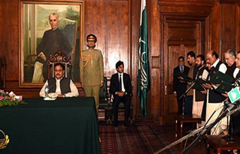 پنجاب کابینہ میں مزید 9 وزیر، 3 مشیر اور 5 معاون خصوصی شامل کرنے کا فیصلہ