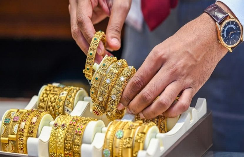 سونے کی قیمت میں کمی کا سلسلہ جاری