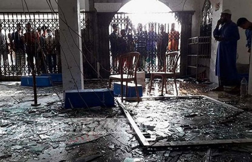 مسجد میں دھماکہ