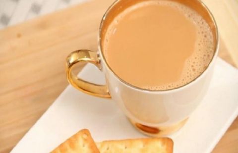 کیا آپ زیادہ چائے پینے کے فوائد جانتے ہیں؟