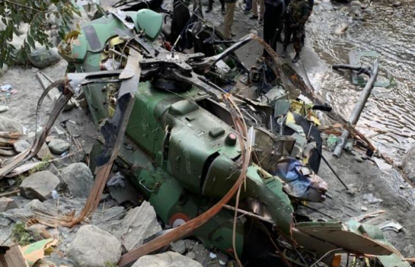 مقبوضہ کشمیر میں بھارتی فوج کا ہیلی کاپٹر گر کر تباہ