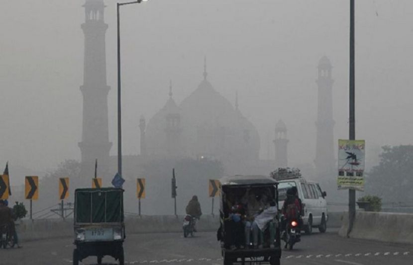 لاہور کی فضا دنیا کے بڑے شہروں میں سب سے زیادہ آلودہ قرار