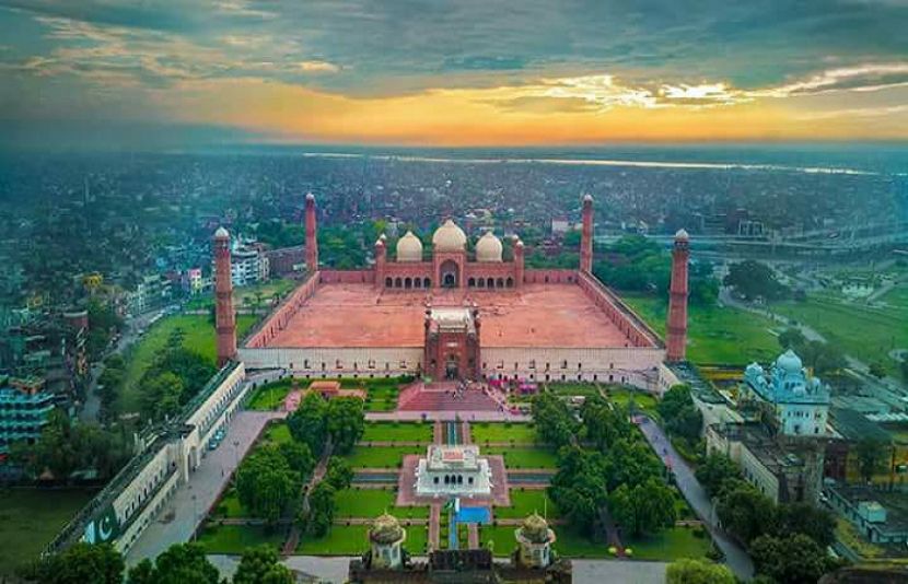 لاہوردنیا کے ان باون شہروں کی فہرست میں شامل