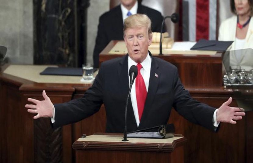 امریکی صدر ڈونلڈ ٹرمپ نے آبنائے ہرمز پر مکمل کنٹرول کا دعویٰ کردیا