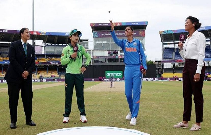ویمنز کرکٹ ورلڈ کپ : پاکستان کا بھارت کے خلاف ٹاس جیت کر فیلڈنگ کا فیصلہ
