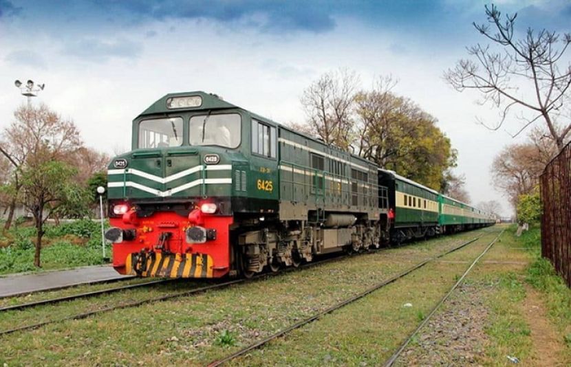 ریلوے انتظامیہ نے جیکب آباد سبی سیکشن کو ٹرین آپریشن کیلئے بحال کر دیا