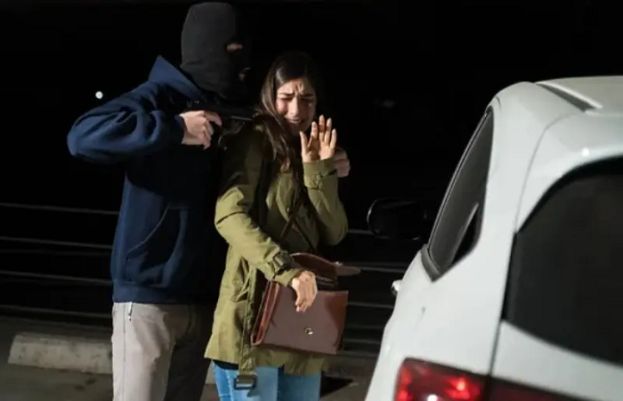 کچھ لوگ شدید خطرے یا موت کے خوف کو محسوس نہیں کرتے، چاہے ان کے سر پر بندوق ہی کیوں نہ رکھ دی جائے