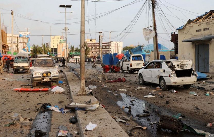صومالی دارالحکومت تین کار بم دھماکوں سے گونج اٹھا، 27 افراد ہلاک