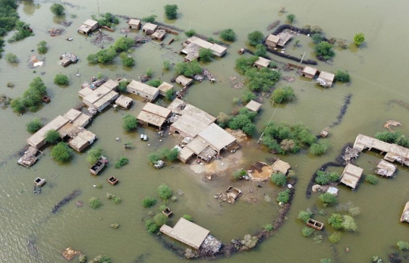 کے پی حکومت کی جانب سے سیلاب زدگان کے لیے معاوضوں کا اعلان 
