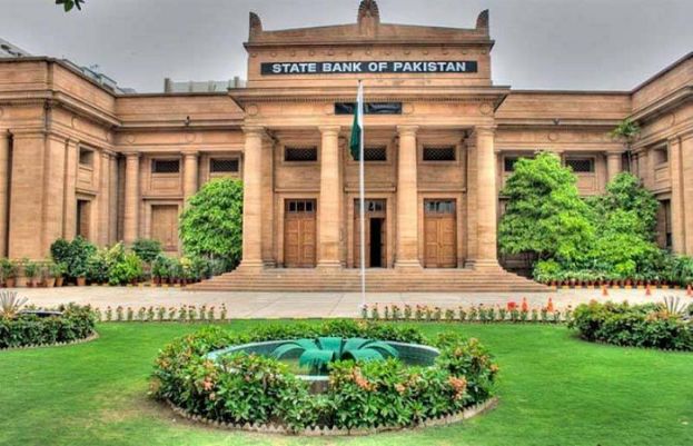 اسٹیٹ بینک آف پاکستان (ایس بی پی) نے نقد ڈالر کی خرید و فروخت پر پابندیاں مزید سخت کر دی ہیں