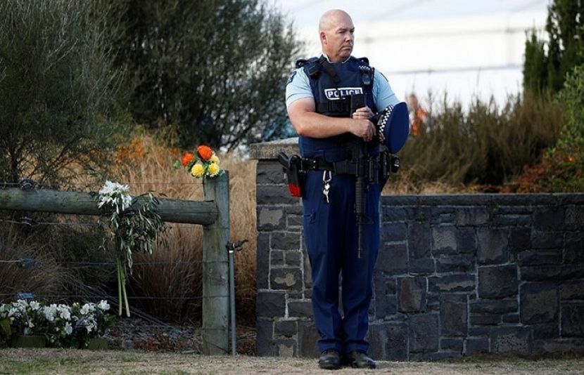 نیوزی لینڈ دہشتگرد حملے پر جشن منانے والے کو نوکری اور ملک سے نکال دیا گیا