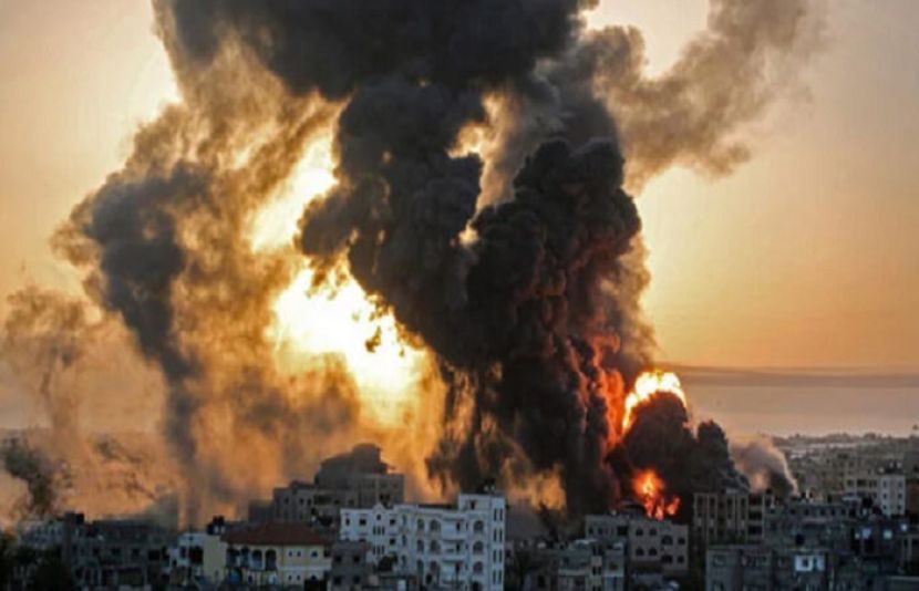 غزہ: دیر البلاح میں اسرائیلی بمباری کے نتیجے میں مزید 24 فلسطینی شہید