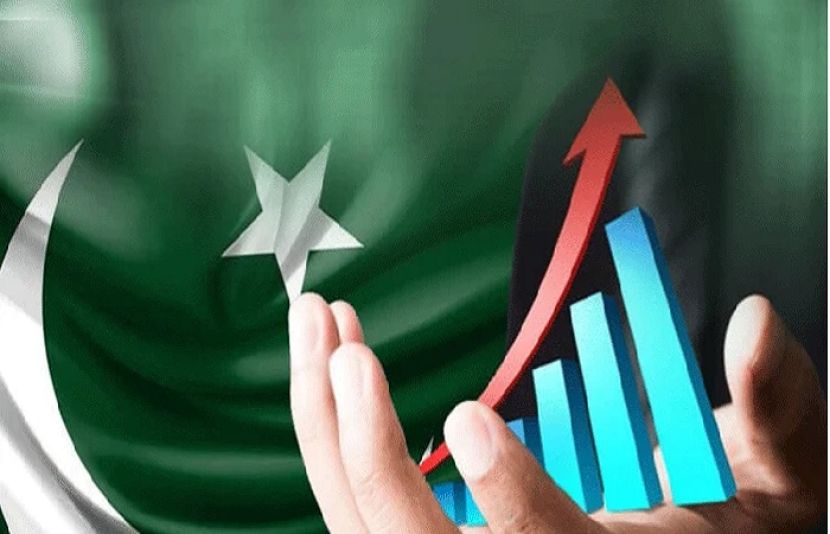 سال 2026 کے آغاز پر پاکستان نے معیشت اور امن کے میدان میں بھارت کو پیچھے چھوڑ دیا ہے