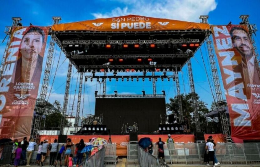 میکسیکو میں انتخابی جلسے کے دوران اسٹیج گرنے سے 9 افراد ہلاک