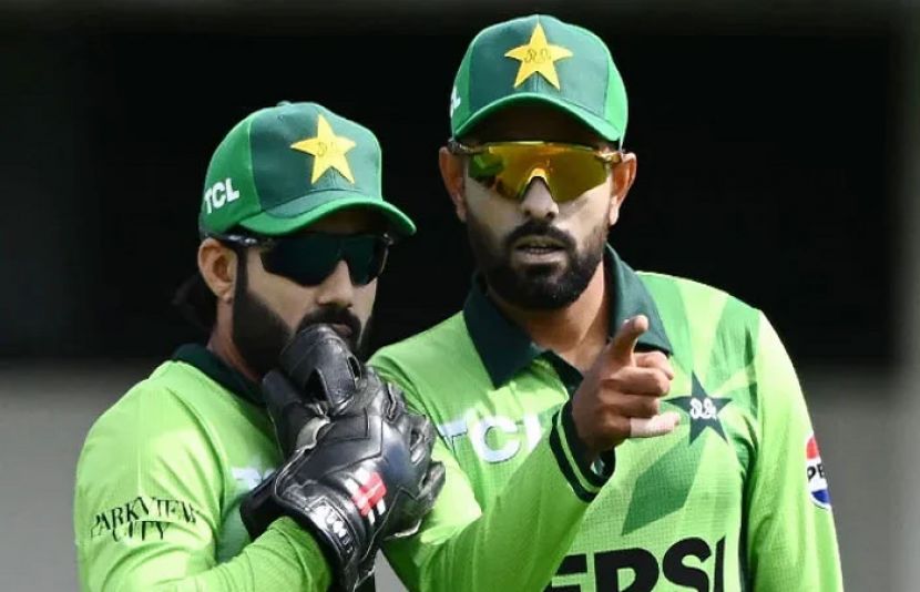 سہ فریقی ٹی ٹوئنٹی سیریز کے لیے 17 رکنی قومی اسکواڈ کا اعلان کر دیا گیا ہے۔