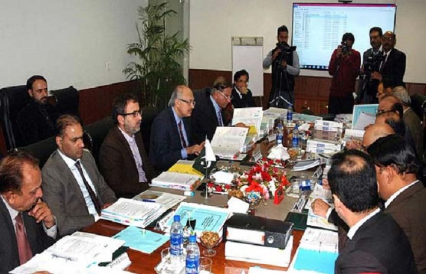  وزیر اویس احمد خان لغاری کی زیر صدارت اجلاس