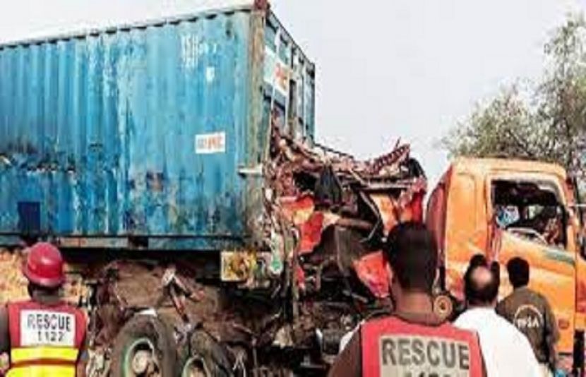 آج صبح ڈیرہ غازی خان بدقسمت بس حادثہ سے متعلق تہلکہ خیز انکشافات سامنے آئے ہیں۔