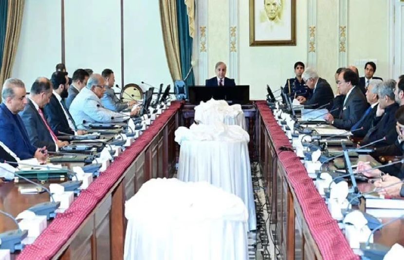 وزیرِ اعظم شہباز شریف کی زیر صدارت وفاقی کابینہ کا اجلاس ہو رہا ہے