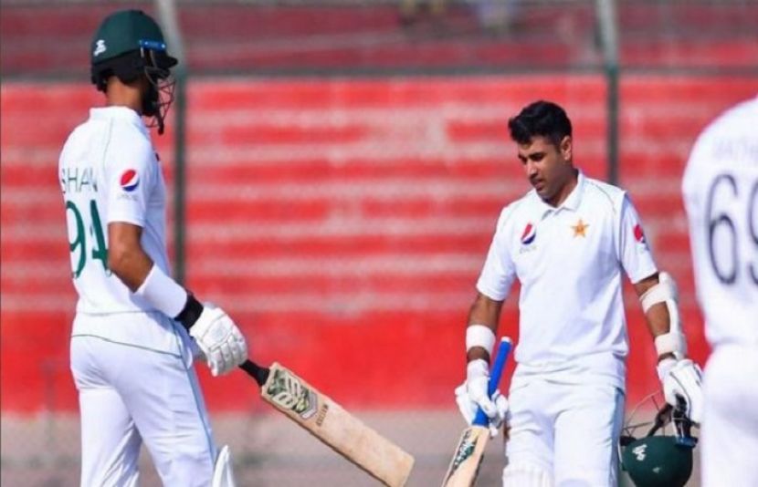 ٹیسٹ کے دوسرے روز آج قومی ٹیم بلے بازی کر رہی ہے