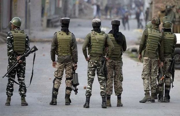 مقبوضہ کشمیر: شوپیاں میں 3 نوجوان شہید