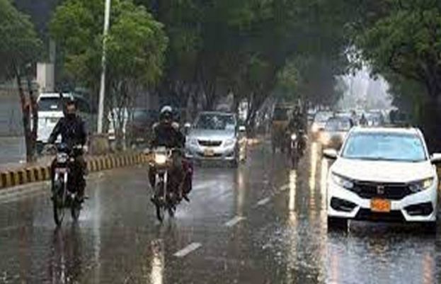 محکمہ موسمیات نے رواں ہفتے کے آخر میں پاکستان میں برفباری اور بارش کی پیشگوئی کردی۔