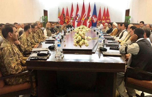 کوئٹہ میں آرمی چیف سے ہزارہ برادری کے رہنماوں کی ملاقات