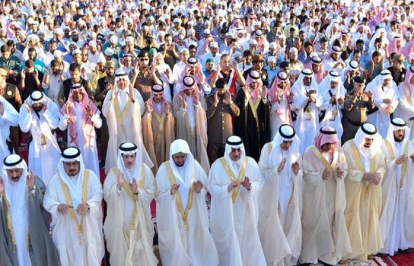 سعودی عرب سمیت خلیجی ریاستوں ا ور امریکا سمیت کئی ممالک میں آج عیدالفطر منائی جا رہی ہے