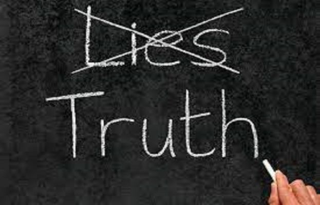 جھوٹ فاتح کھڑا مسکراتا رہا