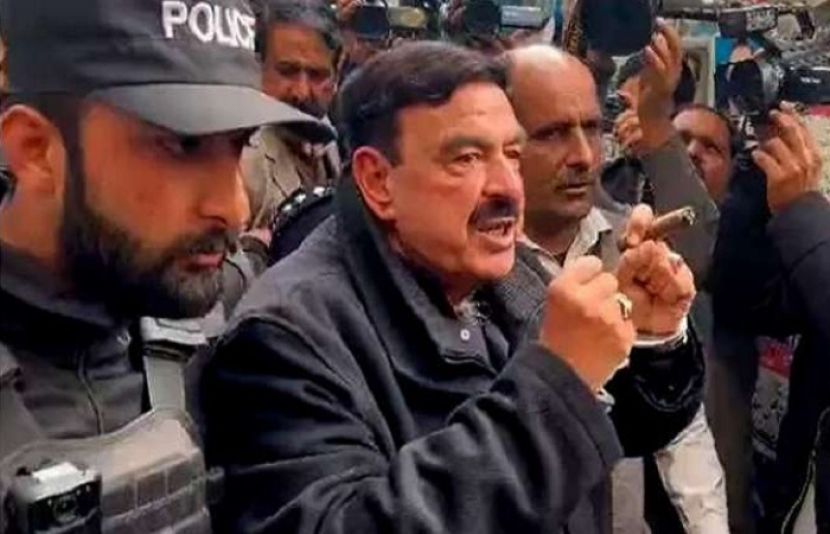 عوامی مسلم لیگ کے سربراہ اور سابق وزیر داخلہ شیخ رشید