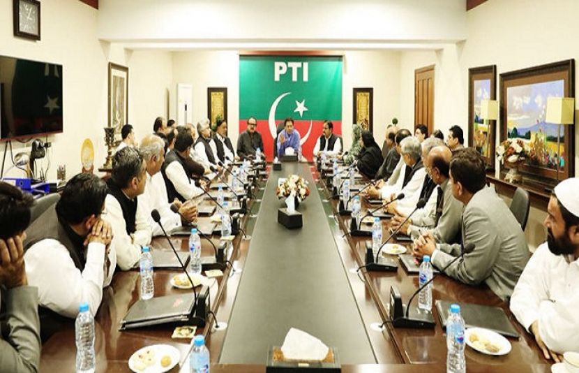 پاکستان تحریک انصاف(پی ٹی آئی) میڈیا سیل کے 6 افراد کو وفاقی وزارت اطلاعات کے ڈیجیٹل میڈیا ونگ میں تعینات کرنے کی منظوری دے دی گئی۔
