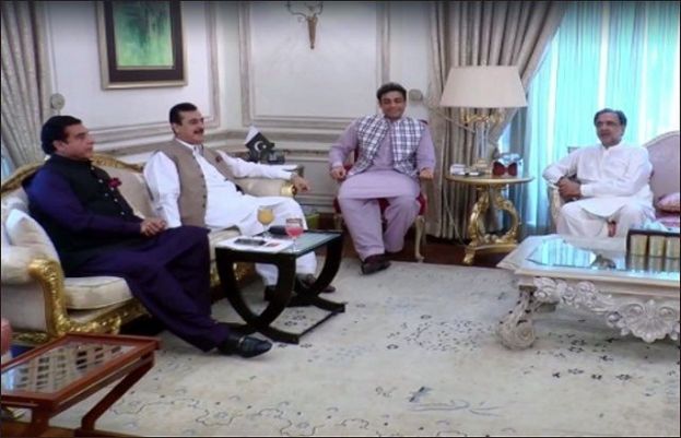 وزیراعلیٰ پنجاب حمزہ شہباز شریف سے اسپیکر قومی اسمبلی راجہ پرویز اشرف کی قیادت میں پاکستان پیپلز پارٹی کے پارلیمانی وفد کی ملاقات