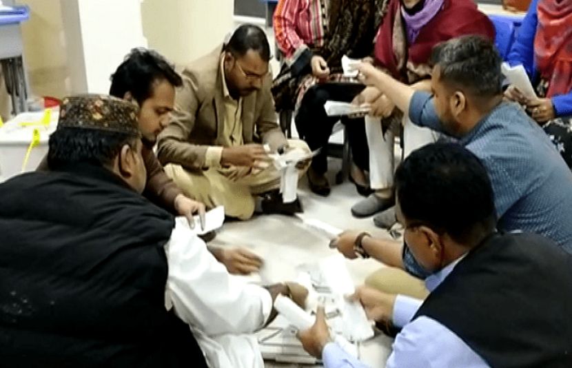 سندھ بلدیاتی انتخابات کے غیر حتمی اور غیر سرکاری نتائج کا سلسلہ جاری ہے