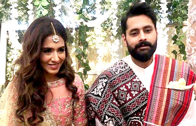 کیامنشا پاشا اور جبران ناصر نے منگنی کرلی؟ جانیے اس رپورٹ میں