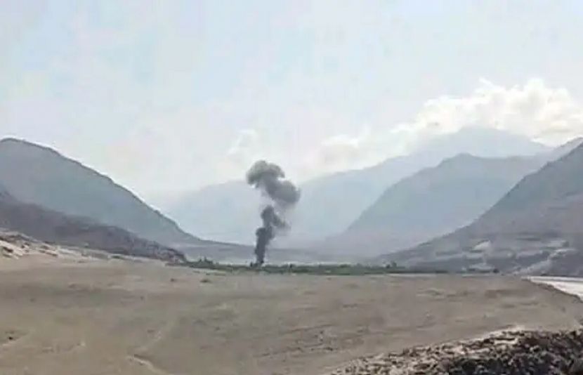 گلگت بلتستان حکومت کا ہیلی کاپٹر چلاس تھور کے مقام پر گر کر تباہ ہو گیا