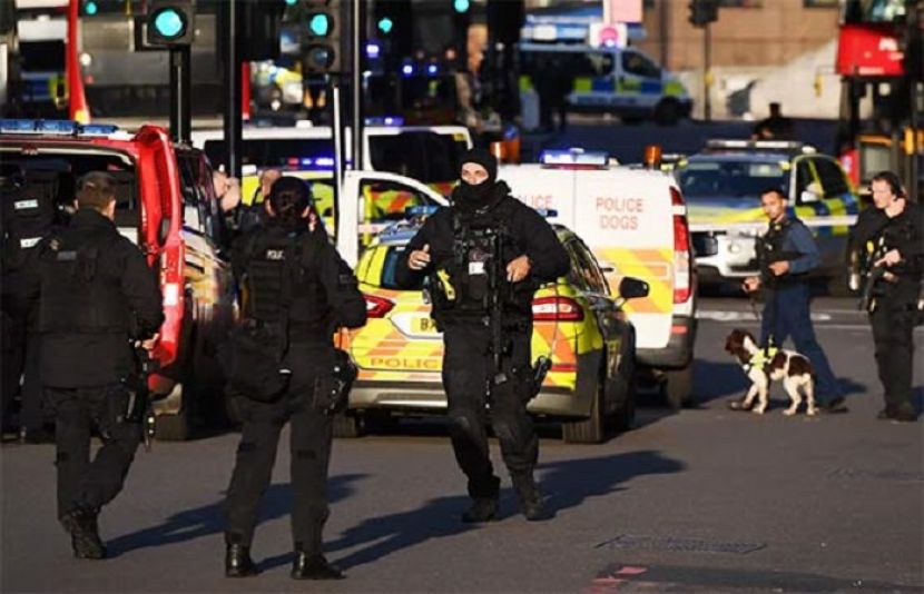لندن میں‌ چاقو بردار سرگرم، 24 گھنٹوں میں 2 نوجوان قتل