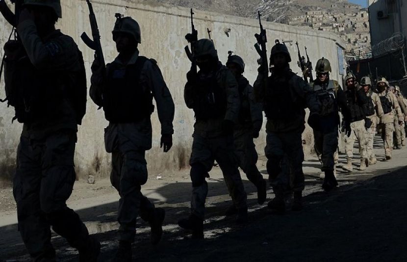 طالبان کے حملوں میں 30 افغان سیکیورٹی اہلکار ہلاک