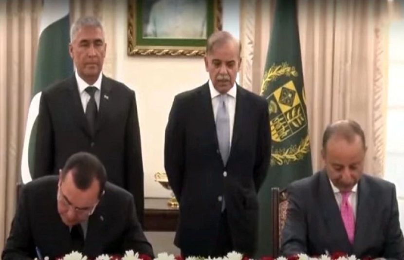 پاکستان اور ترکمانستان کے درمیان تاپی گیس پائپ لائن مشترکہ عملدرآمد منصوبے کے معاہدے پر دستخط