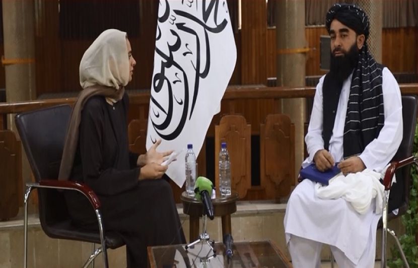 سچ ٹی وی کی اینکر پرسن بتول راجپوت کو ترجمان اسلامی امارات ذبیح اللہ مجاہد خصوصی انٹرویو دے رہے ہیں