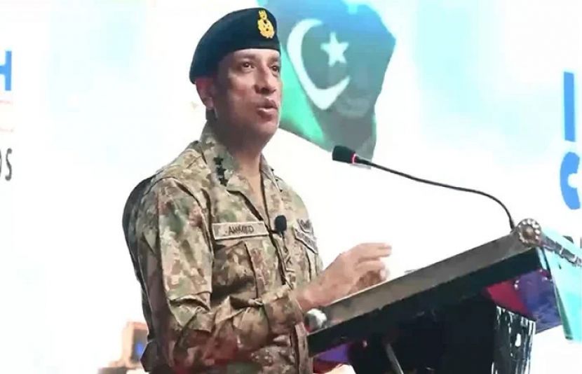 پاک فوج کے ترجمان لیفٹیننٹ جنرل احمد شریف چوہدری