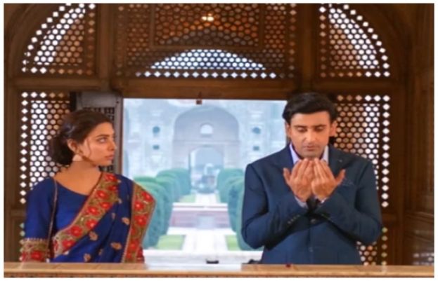 فلم کاف کنگنا پاکستانی لڑکے کی بھارتی لڑکی سے محبت کی لازوال کہانی ہے۔