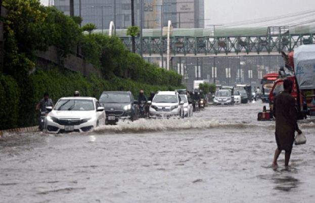 پی ڈی ایم اے نے بالائی پنجاب میں طوفانی بارشوں اورکلاؤڈ برسٹنگ کی پیشگوئی کر دی
