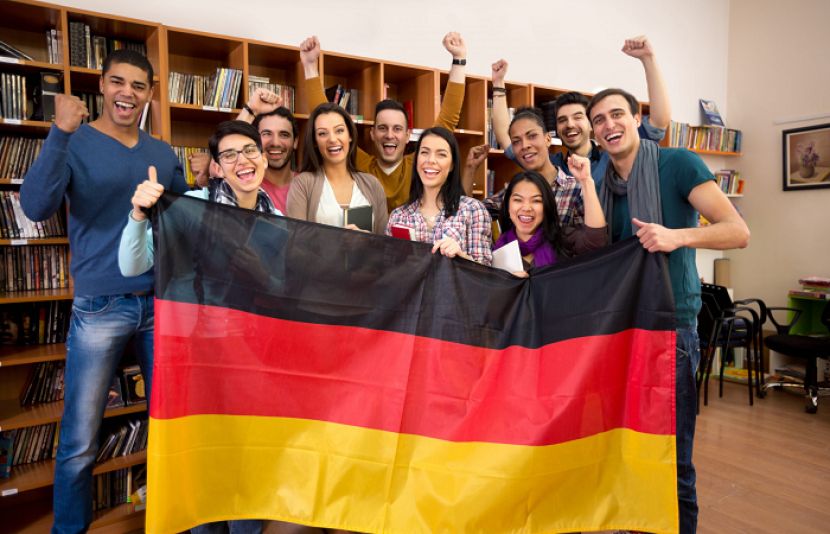 جرمن حکومت نے بین الاقوامی طلباء و طالبات کیلئے اسٹوڈنٹ ویزا کے قوانین میں نرمی کی ہے۔