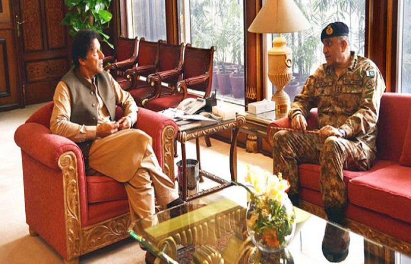 وزیر اعظم عمران خان اور جنرل قمر جاوید باجوہ