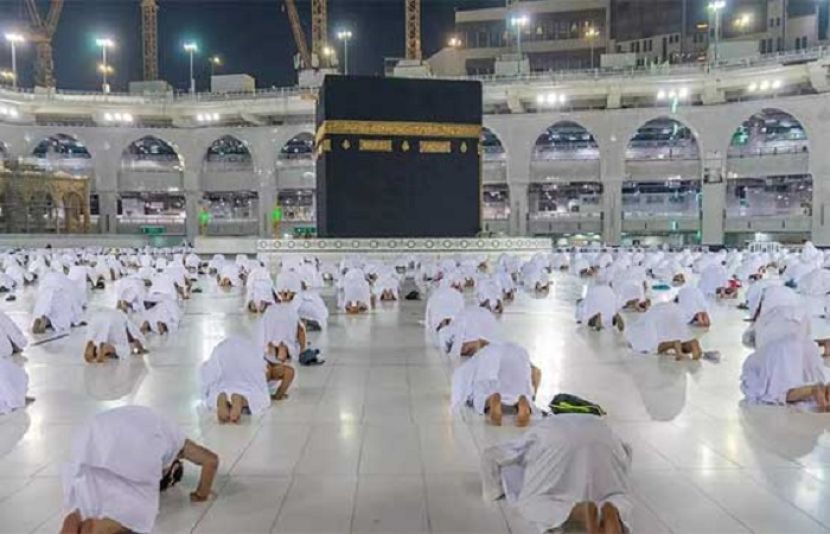  مسجد الحرام اور مسجد النبوی میں نمازوں کے لیے پرمٹ کی شرط ختم 