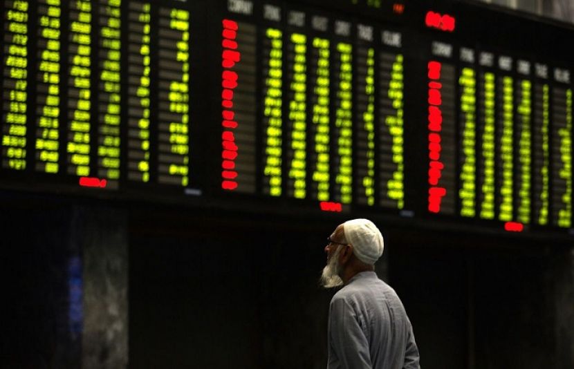 پاکستان اسٹاک مارکیٹ میں مندی، کے ایس ای 100انڈیکس 42942.35 پوائنٹس پر بند